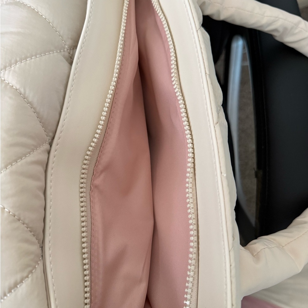Pink Quilted Bag - Picture 8 of 9